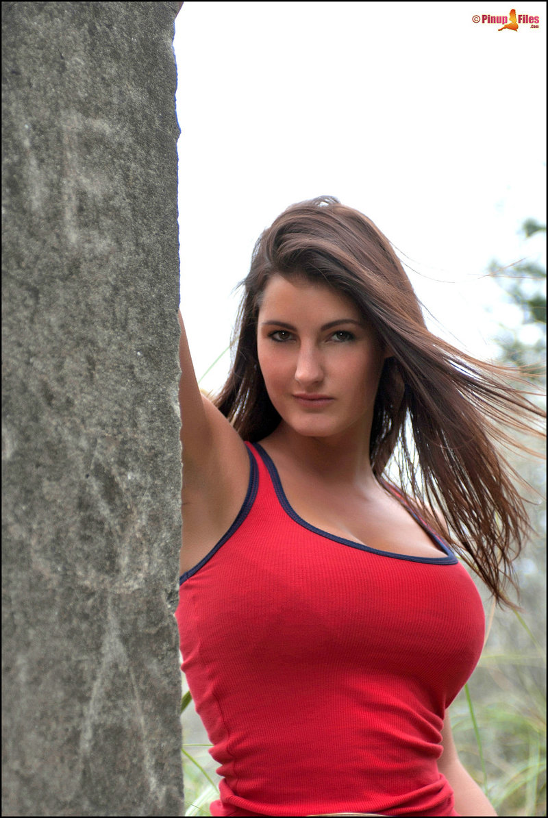 Людмила, 19 лет, 5 размер груди